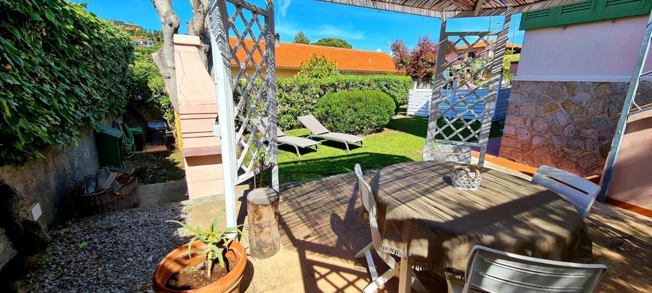 Villa Fiore Apartments Portoferraio Eksteriør billede